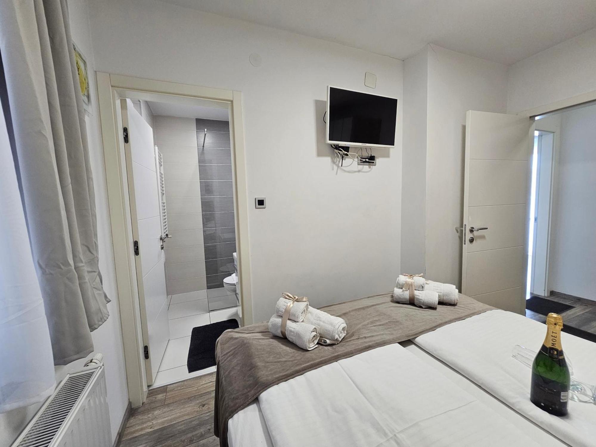 Villa Agram ซาเกร็บ ภายนอก รูปภาพ